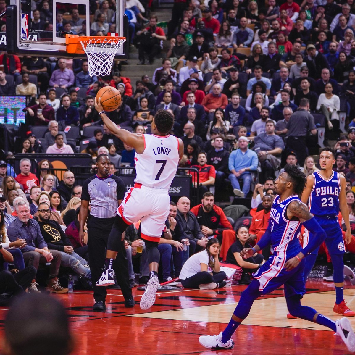 تورنتو رپترز - فیلادلفیا سیکسرز - scotiabank arena - بسکتبال NBA