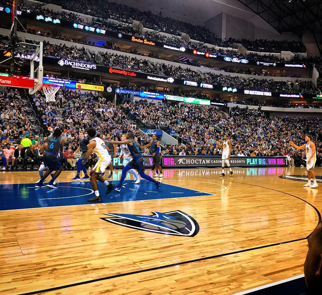 دالاس موریکس - گلدن استیت وریرز - american airlines arena - بسکتبال nba