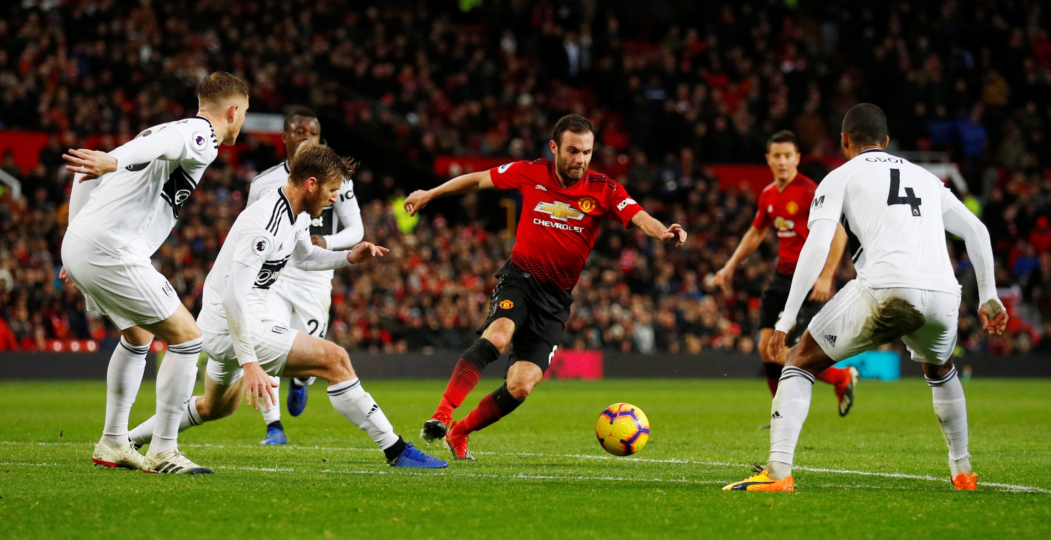 Spain-Premier league-Manchester United-Fulham-منچستریونایتد-لیگ برتر-انگلیس- اسپانیا-شیاطین سرخ