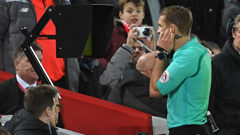 لیگ برتر- نایکی- انگلیس- Video Assistant Referees- Premier League- England