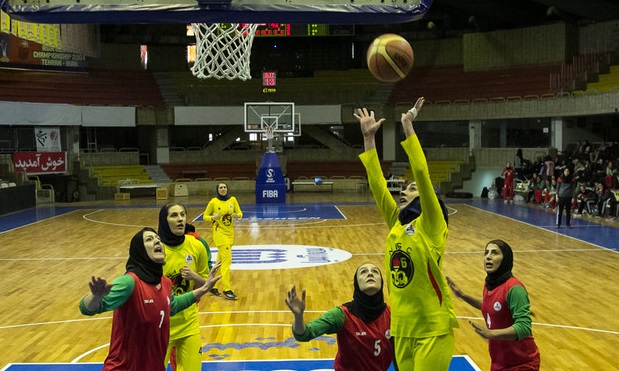 بسکتبال - تیم بسکتبال نفت آبادان