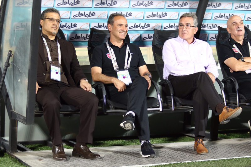 سرمربی پرسپولیس تهران 