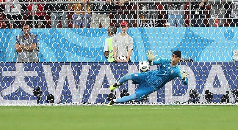 دروازه بان تیم ملی ایران-مهار پنالتی رونالدو توسط بیرانوند