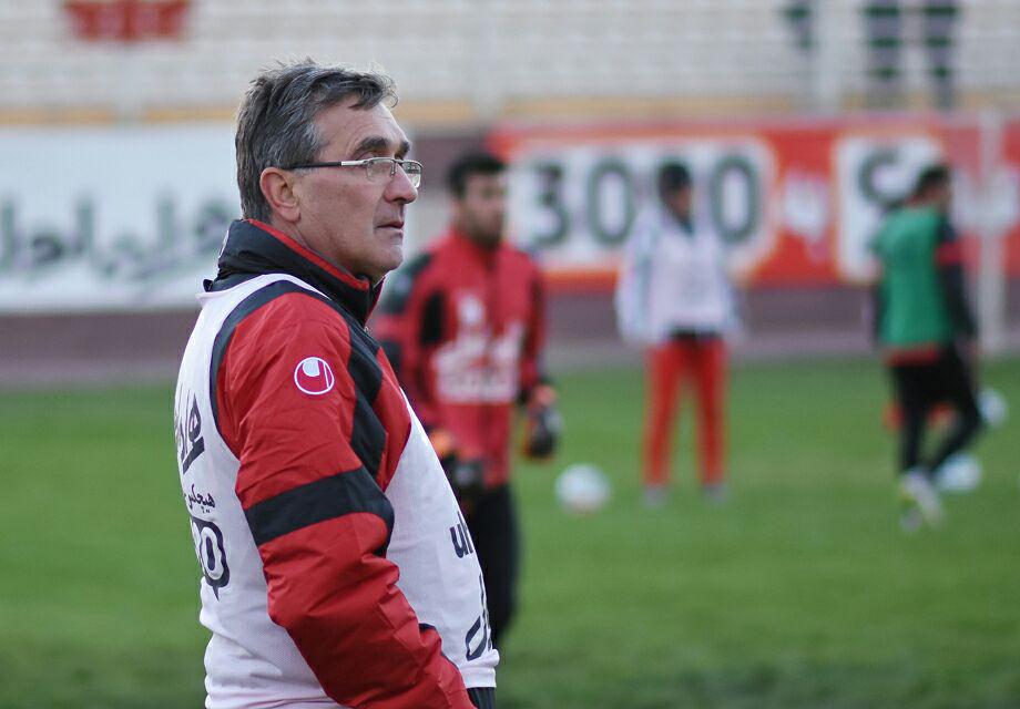 سرمربی پرسپولیس