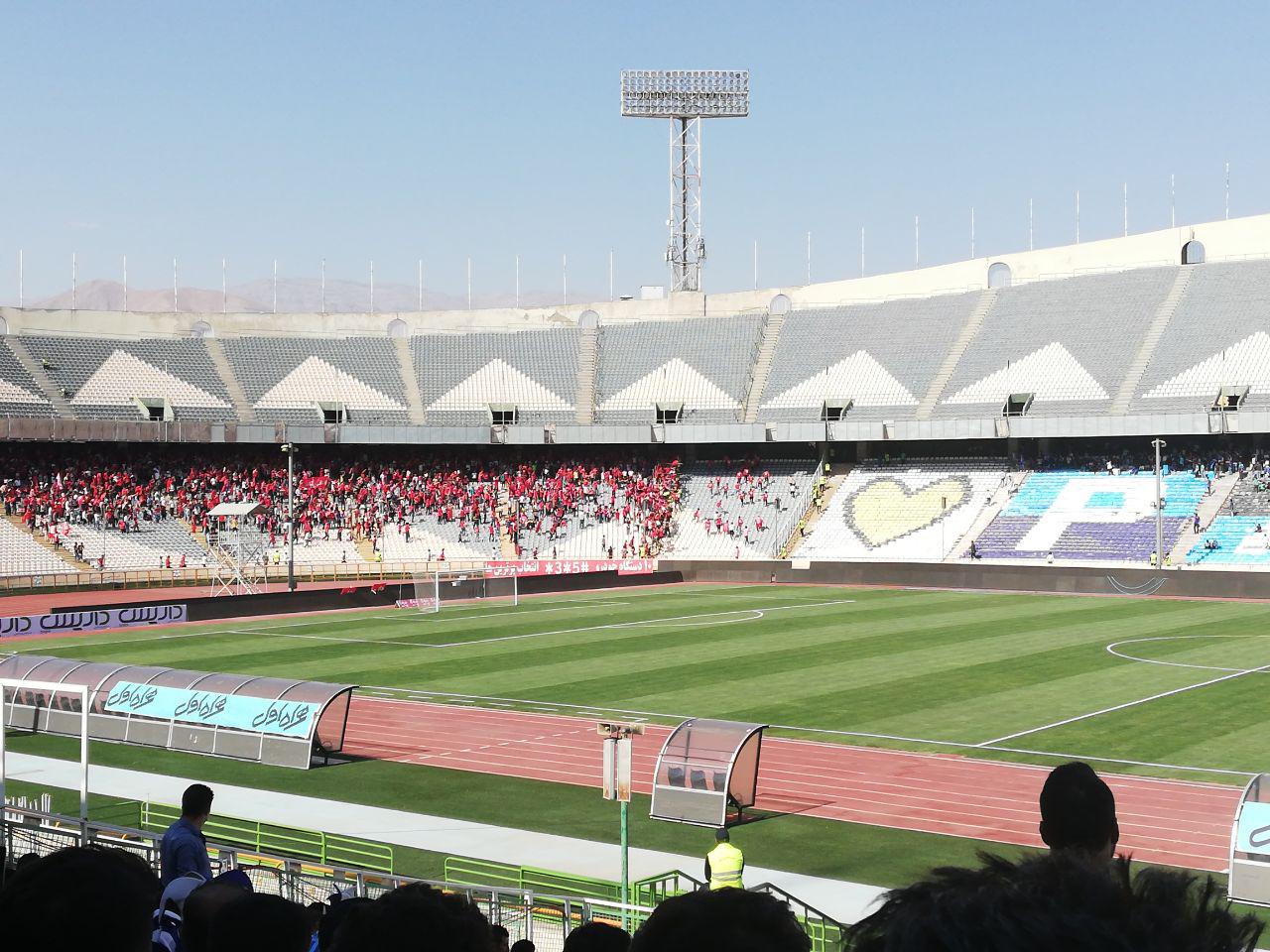 ایران-لیگ برتر-استقلال-تراکتورسازی تبریز-هواداران-ورزشگاه آزادی