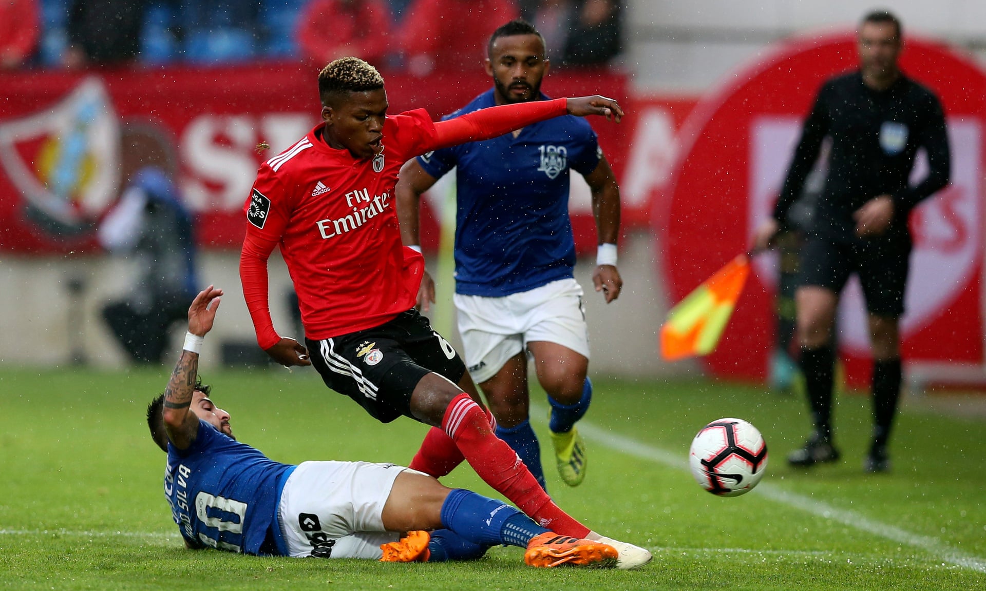 BENFICA-بنفیکا-هافبک-پرتغال-لیگ برتر