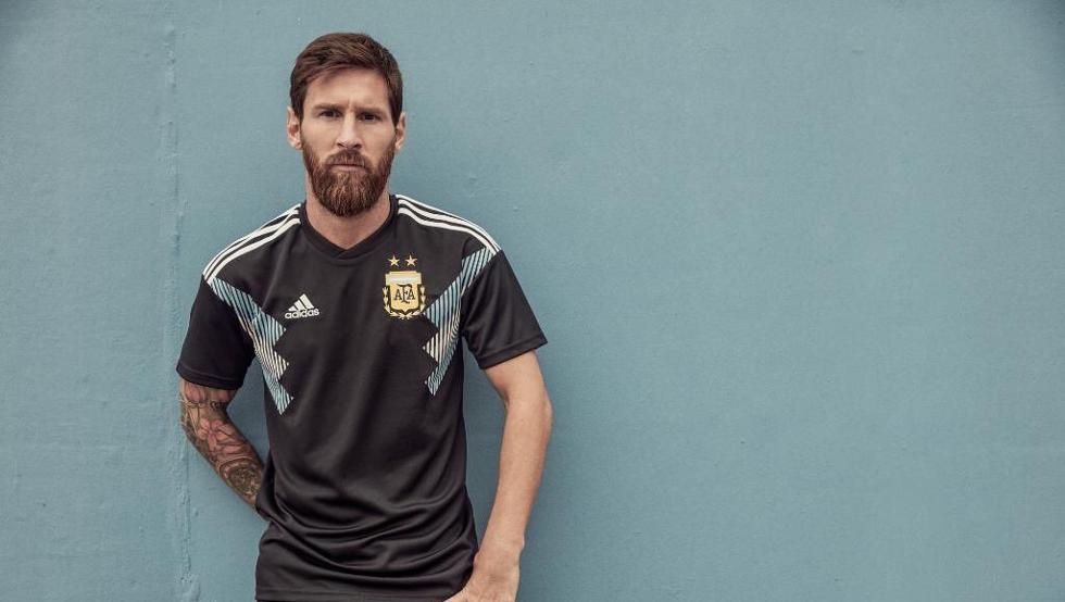 پیراهن آرژانتین در جام جهانی روسیه - کاپیتان آرژانتین