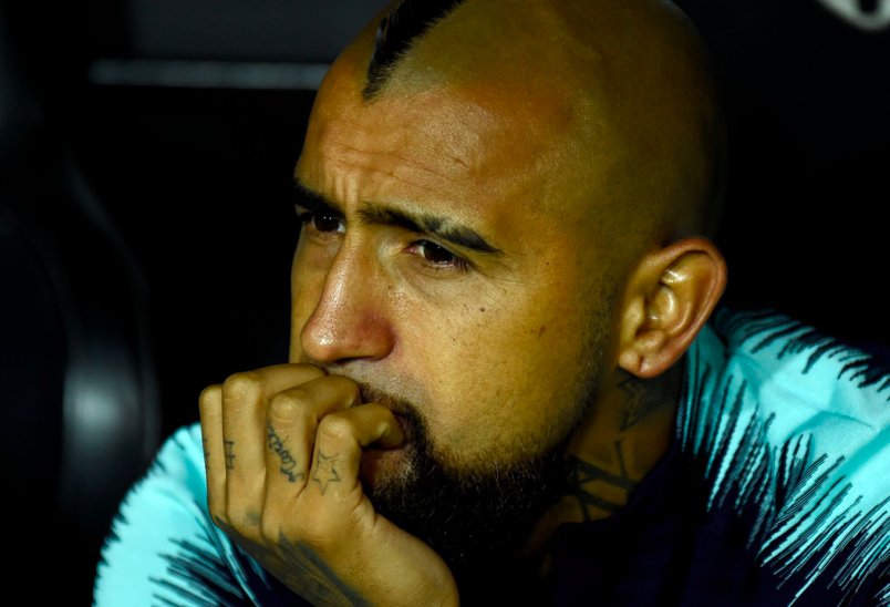 بارسلونا- نیمکت بارسلونا- شیلی- Arturo Vidal