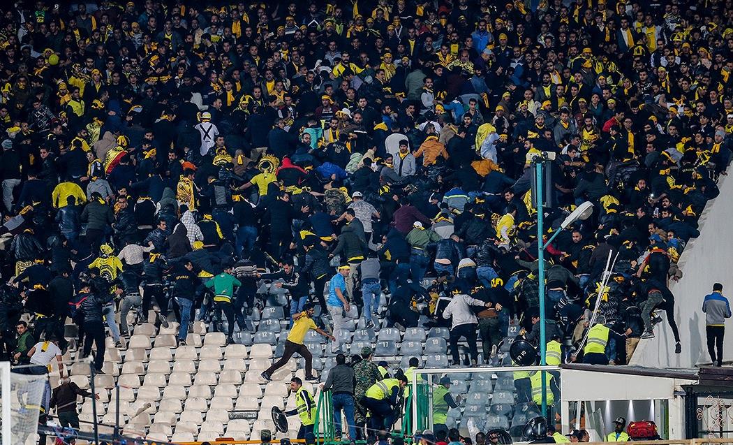 فوتبال ایران-لیگ برتر-حواشی دیدار پرسپولیس و سپاهان