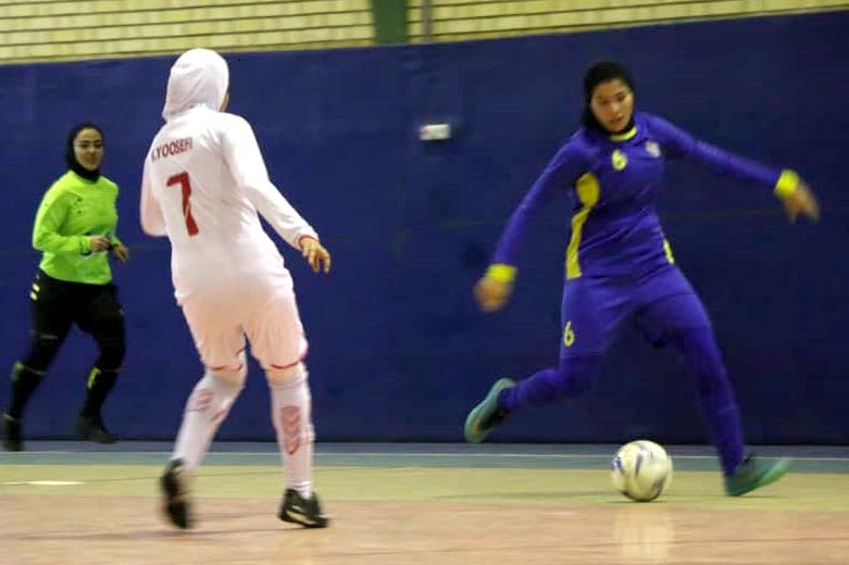 لیگ برتر فوتسال بانوان؛ شکست پویندگان شیراز برابر نامی نو و پایان رویای صعود به پلی آف - futsal women