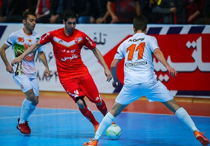 ۲۰ میلیون جریمه نقدی و یک بازی بدون تماشاگر؛ نتیجه جنجال اصفهان - futsal