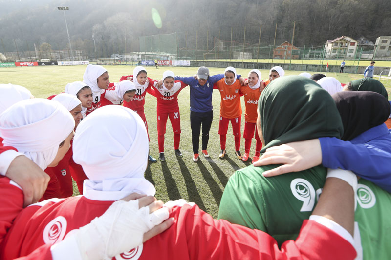 فوتبال بانوان ایران و روسیه؛ برای اولین بار در ورزشگاه آزادی - Iran wmen's national football team