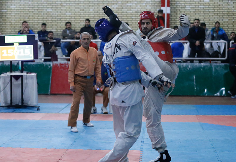 لیگ برتر تکواندو؛ تساوی شهرداری ورامین و دانشگاه آزاد به سود لوازم خانگی کن - taekwondo