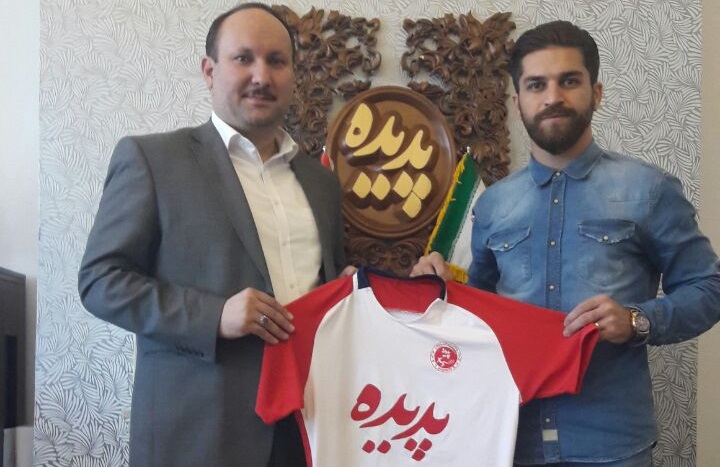 بابک حاتمی - پدیده مشهد - مدافع سابق پرسپولیس - لیگ برتر ایران