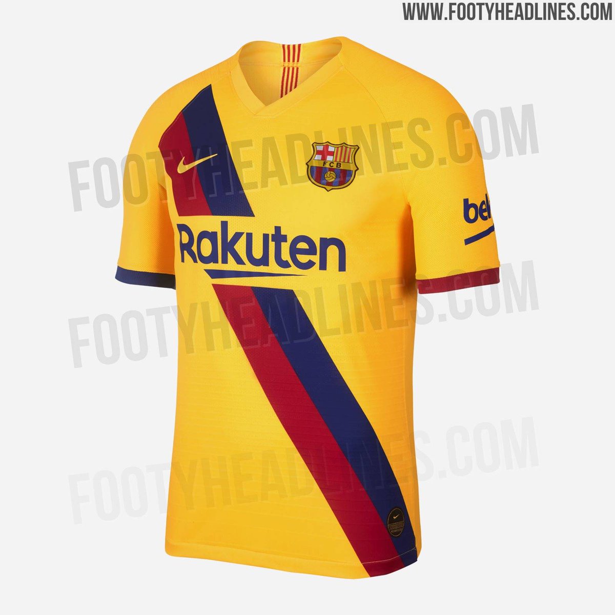 پیراهن دوم بارسلونا