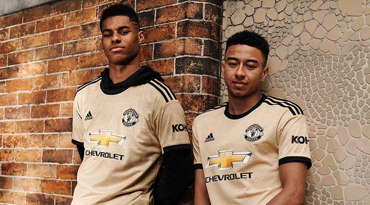 Manchester United away-منچستریونایتد