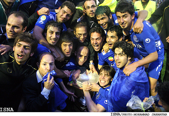 قهرمانی استقلال