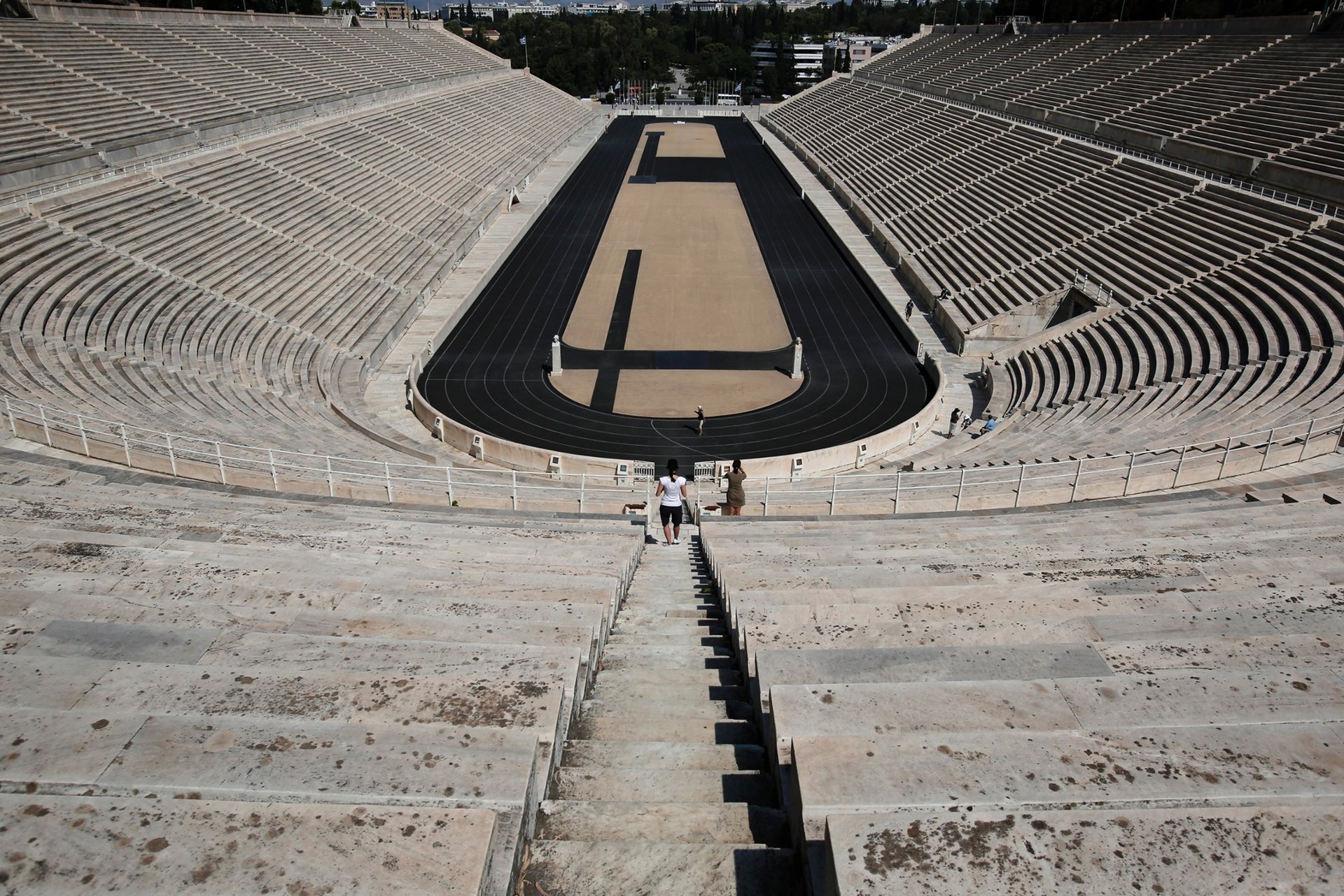 Первый олимпийский стадион. Стадион Панатинаикос в Афинах. Стадион Панатинаикос (Афины, Греция). Олимпийский стадион Афины 2004. Греческий, Олимпийский стадион в Афинах 2004.