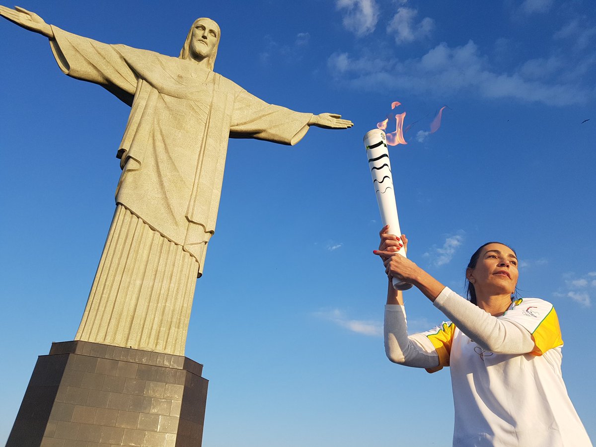 مراسم حمل مشعل المپیک ریو 2016