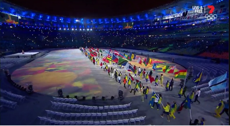 رژه کاروان‌ها در اختتامیه المپیک ریو 2016